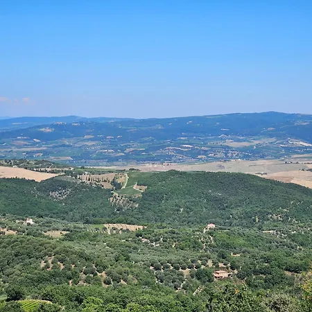 Daire Con 2 In Borgo Medievale Montegiovi