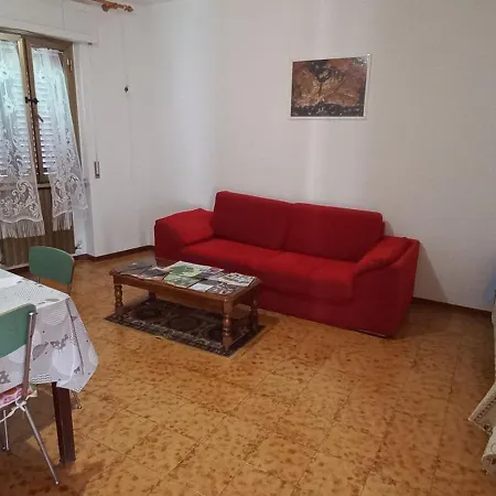 Con 2 In Borgo Medievale Apartment